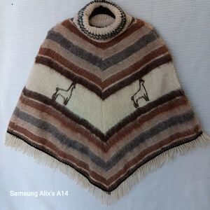 Quiaqueno Kids Poncho Alpaca Made in Argentina LLama 70% Wool‎ 30%